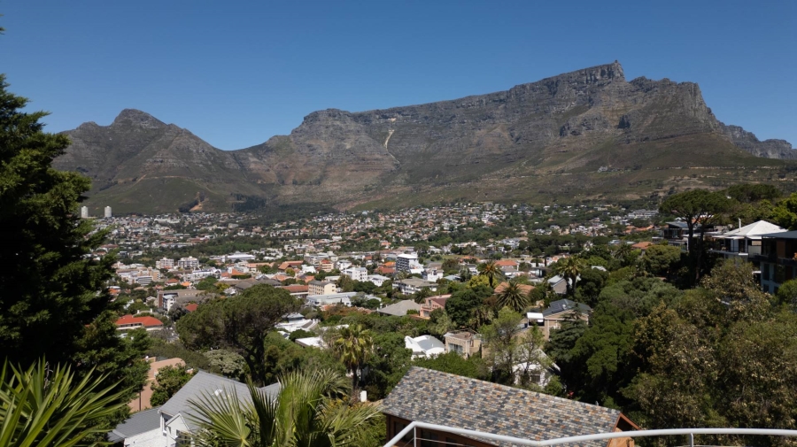 4 Bedroom Property for Sale in Tamboerskloof Western Cape